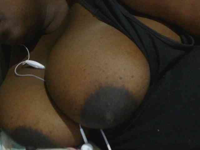 pervertmom webcam