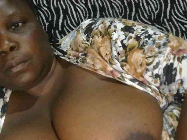 pervertmom webcam