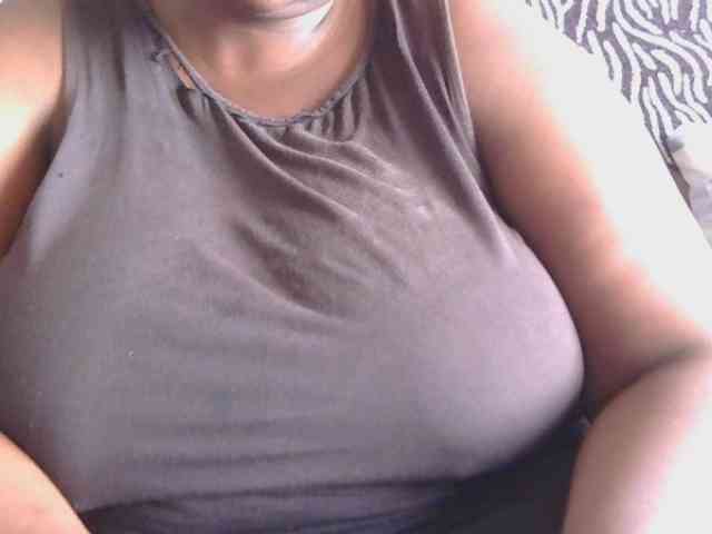 pervertmom webcam