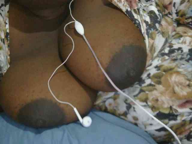pervertmom webcam