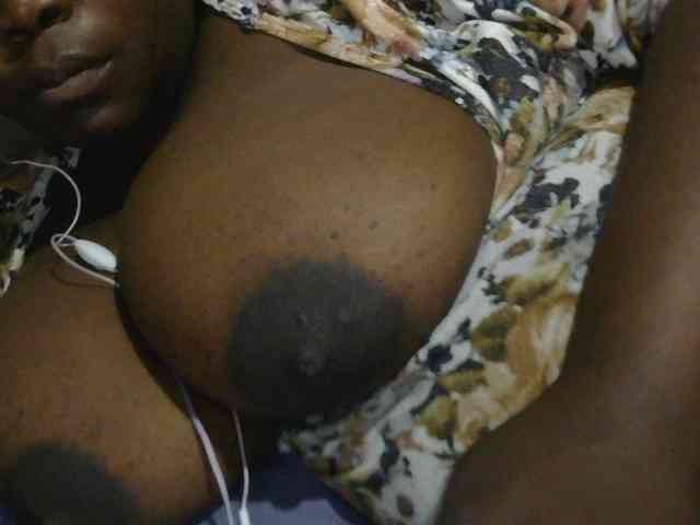 pervertmom webcam