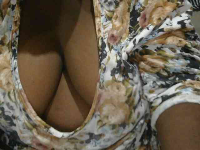 pervertmom webcam