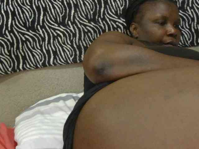 pervertmom webcam