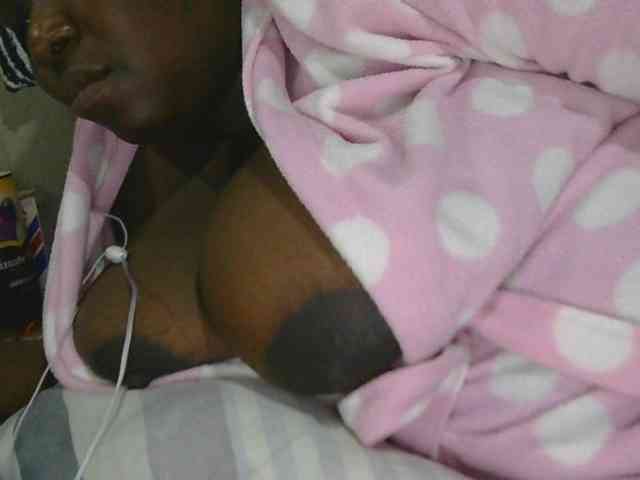 pervertmom webcam