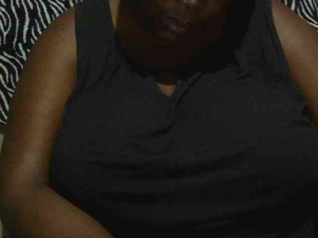 pervertmom webcam