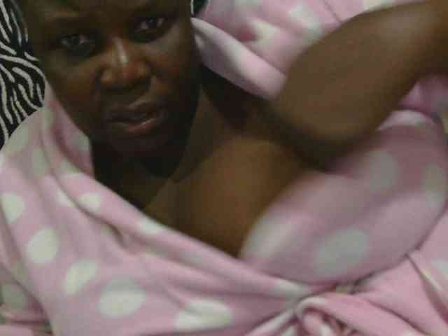 pervertmom webcam