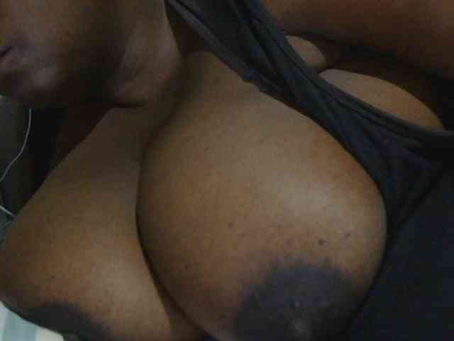 pervertmom webcam