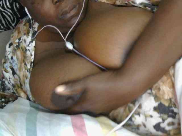 pervertmom webcam