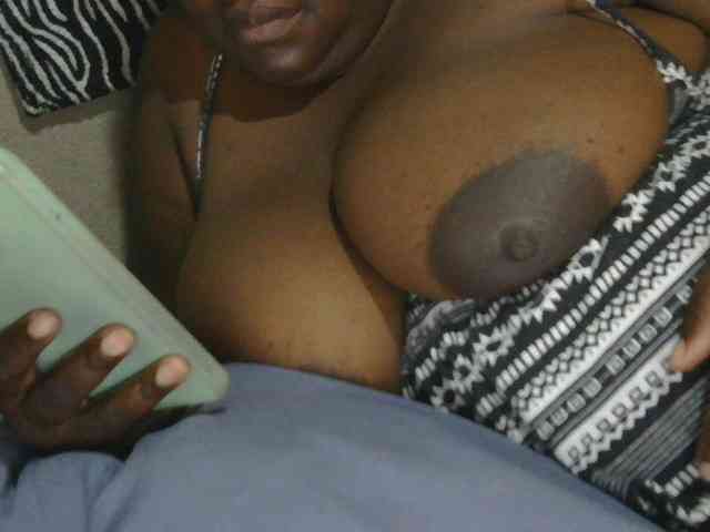 pervertmom webcam