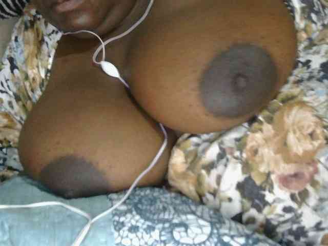 pervertmom webcam
