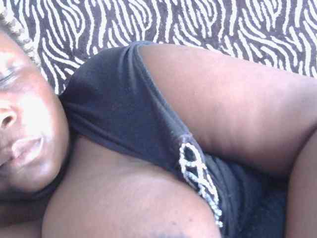 Model: pervertmom