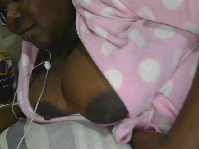 pervertmom webcam