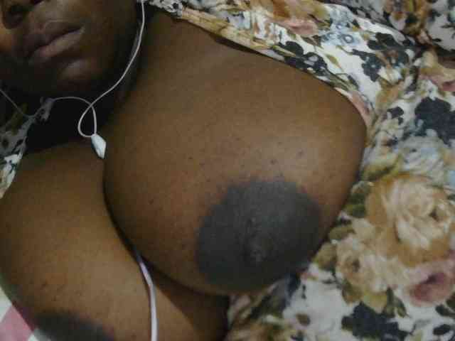 pervertmom webcam