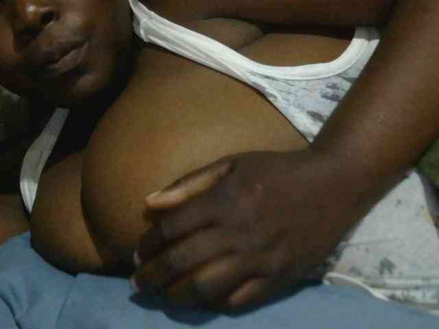 pervertmom webcam