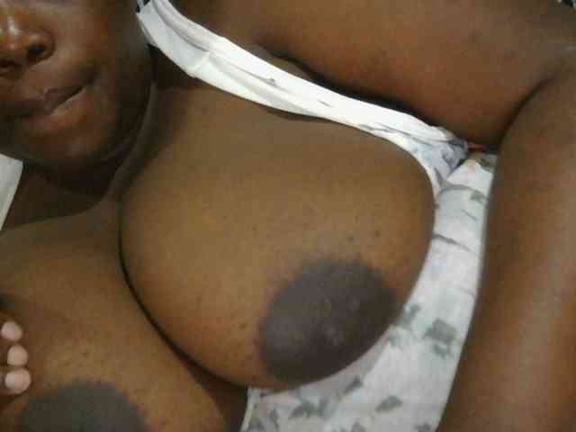 pervertmom webcam