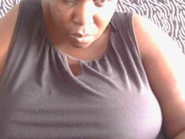 pervertmom webcam
