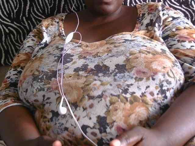 pervertmom webcam