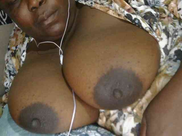 pervertmom webcam