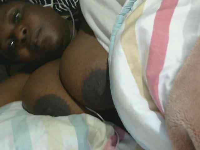 pervertmom webcam
