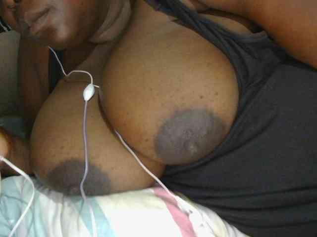 pervertmom webcam