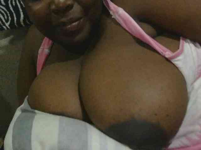 pervertmom webcam