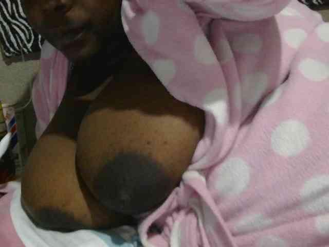 pervertmom webcam