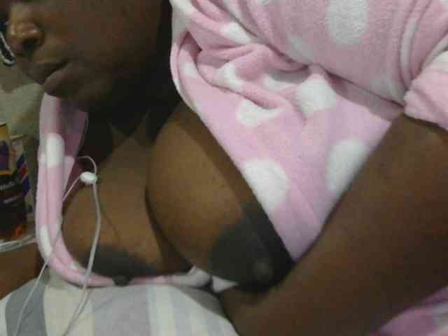 pervertmom webcam