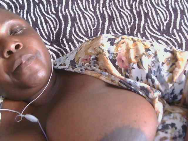 pervertmom webcam