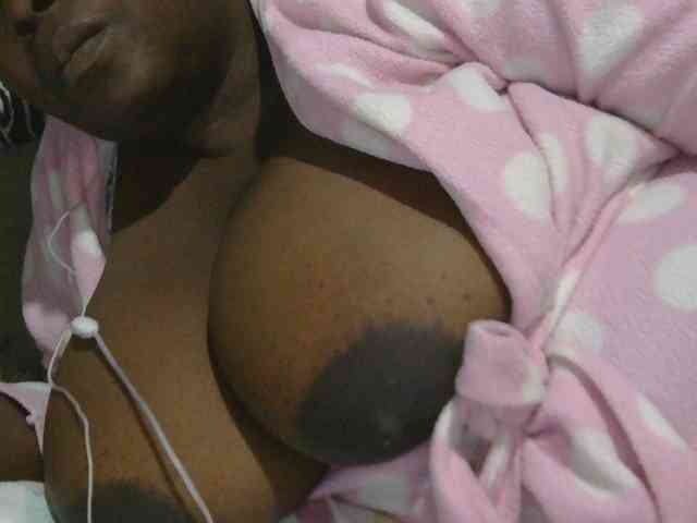 pervertmom webcam