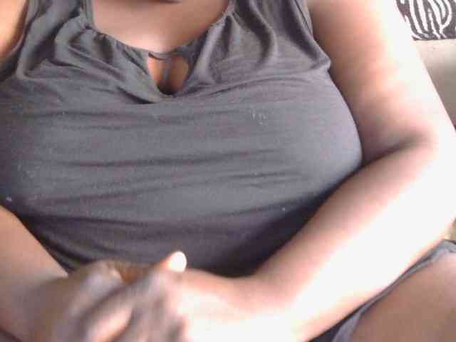 Model: pervertmom