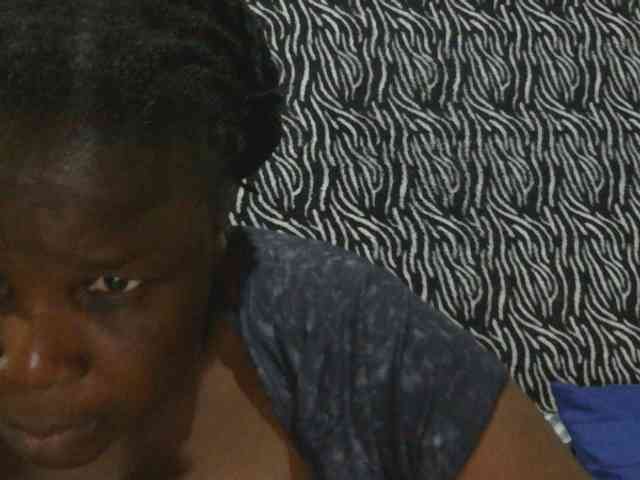 pervertmom webcam