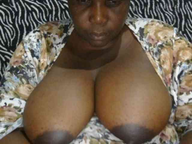 pervertmom webcam