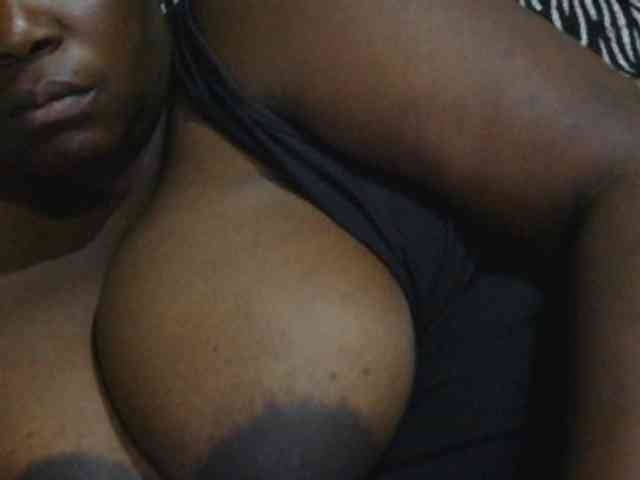 pervertmom webcam