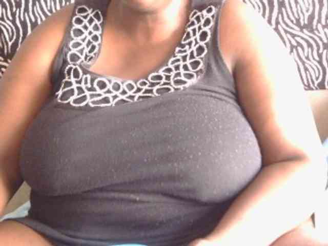 pervertmom webcam