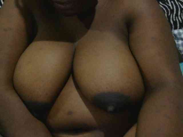 pervertmom webcam