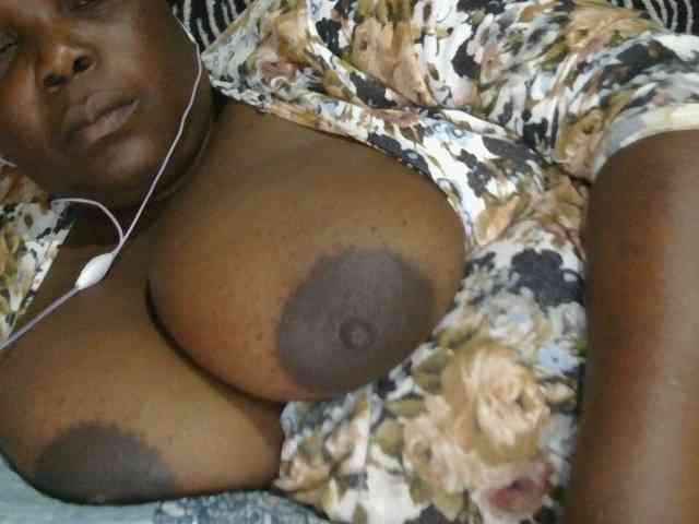 pervertmom webcam