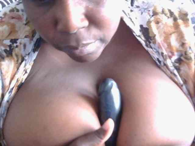 pervertmom webcam