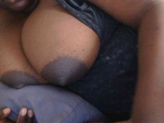 pervertmom webcam
