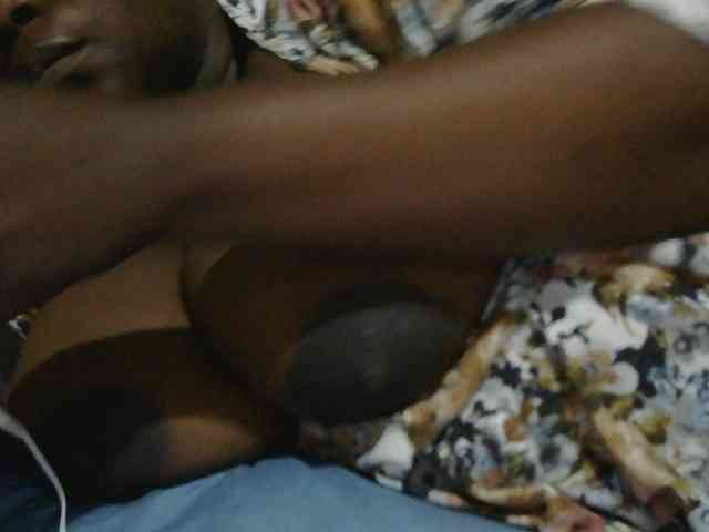 pervertmom webcam