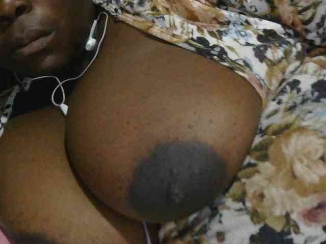 pervertmom webcam
