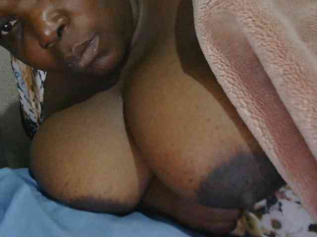 pervertmom webcam