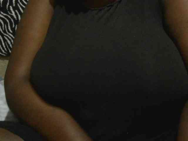 pervertmom webcam