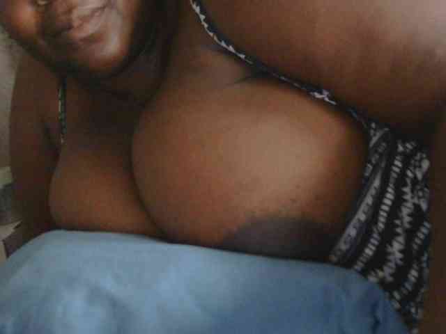 pervertmom webcam