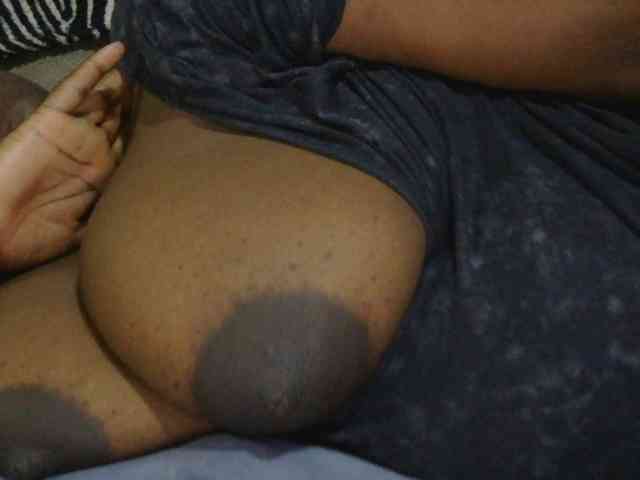 pervertmom webcam