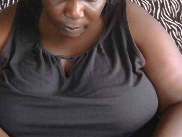 pervertmom webcam
