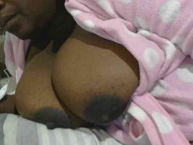 pervertmom webcam