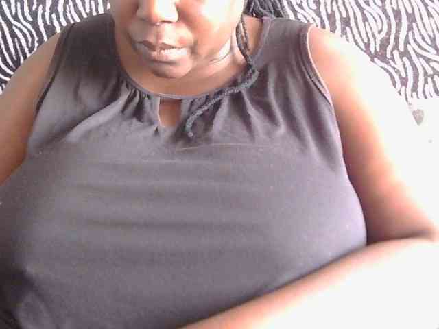 pervertmom webcam