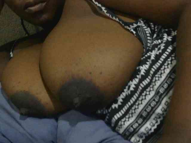 pervertmom webcam