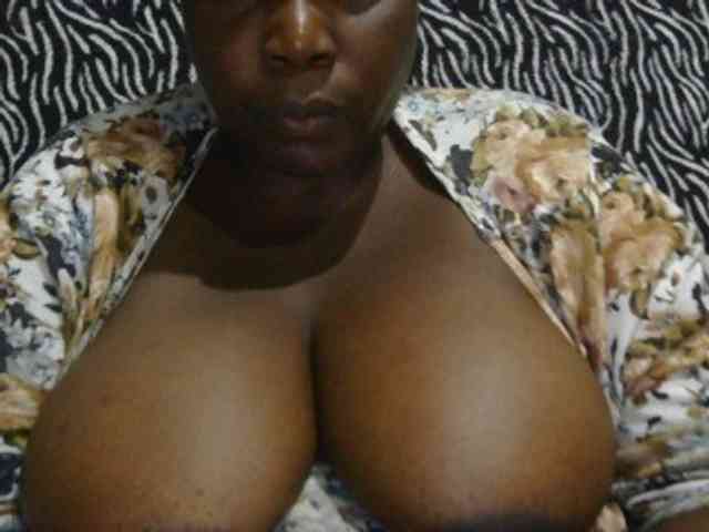 pervertmom webcam