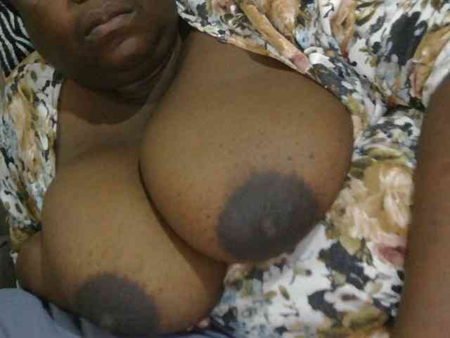 pervertmom webcam